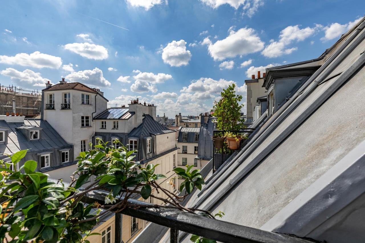 Paris Centre Dernier Etage Vue Ascenseur Apartment Exterior photo